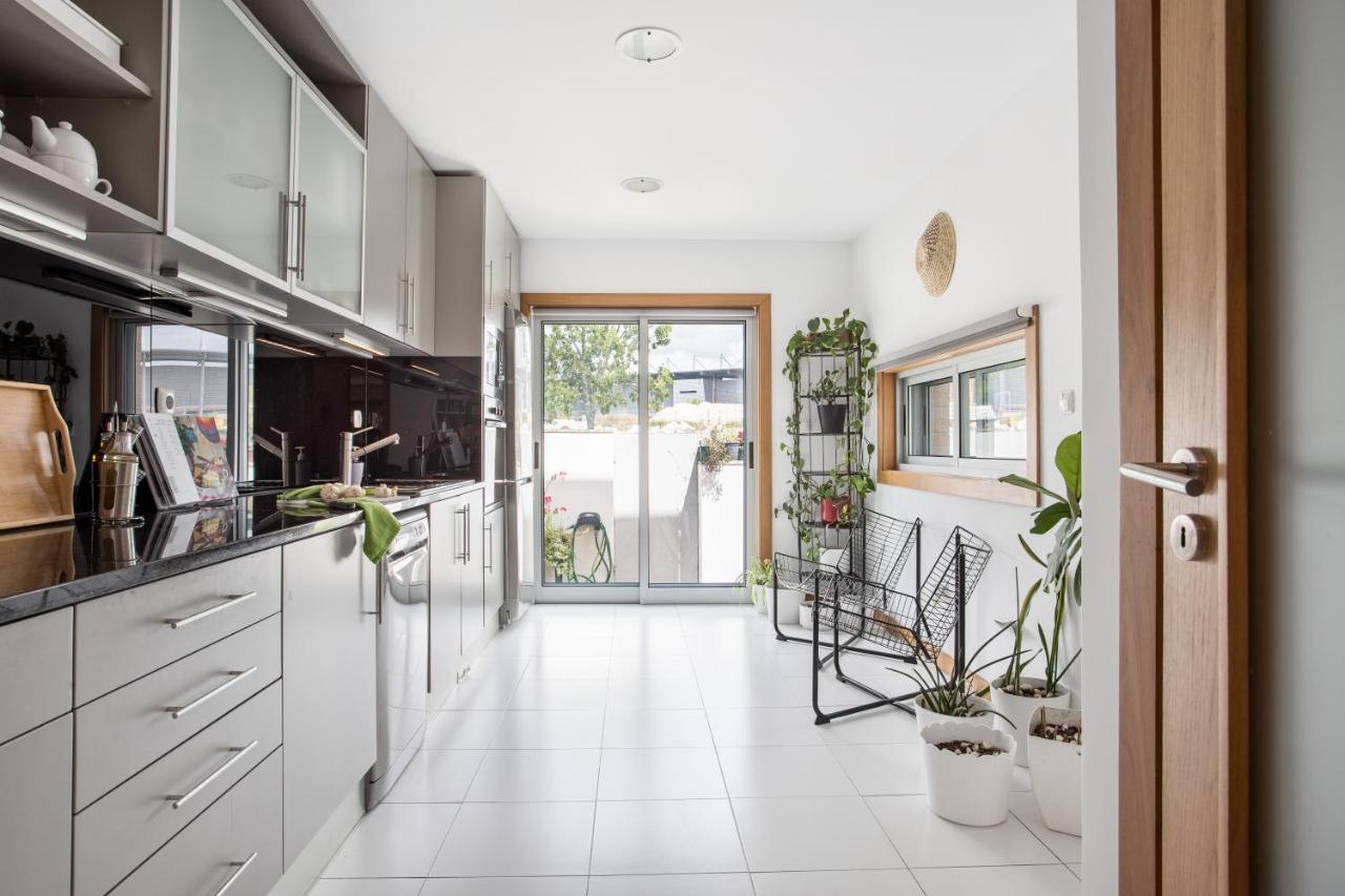 Joivy Sleek House Balcony & 2 Terraces In Porto Leilighet Maía Eksteriør bilde